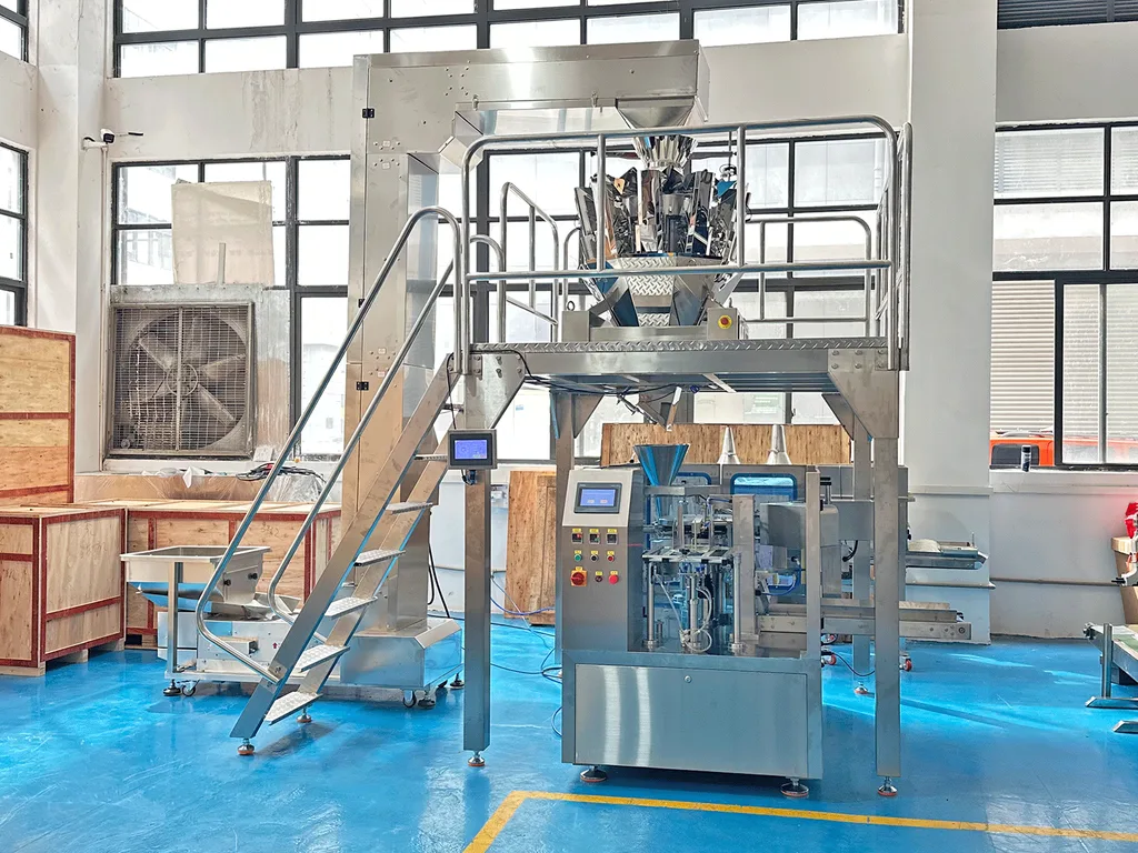 SKGD-200R premade pouch packaging machine running in production
